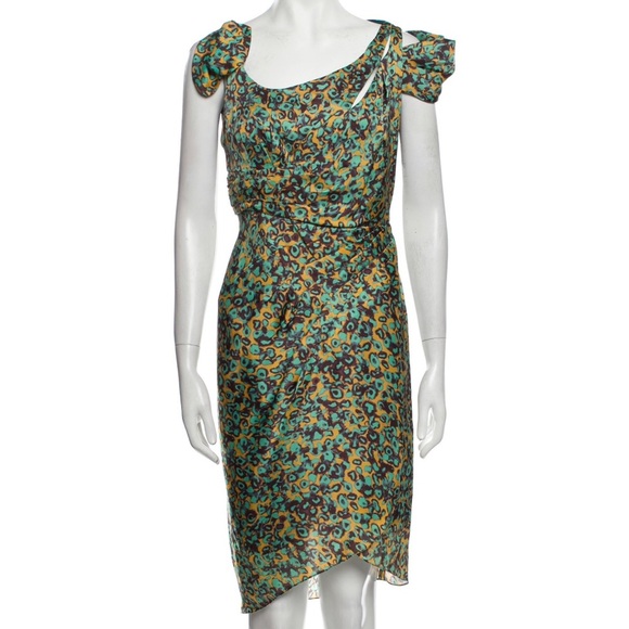 Zac Posen Dresses & Skirts - Zac Posen Dress size 4
